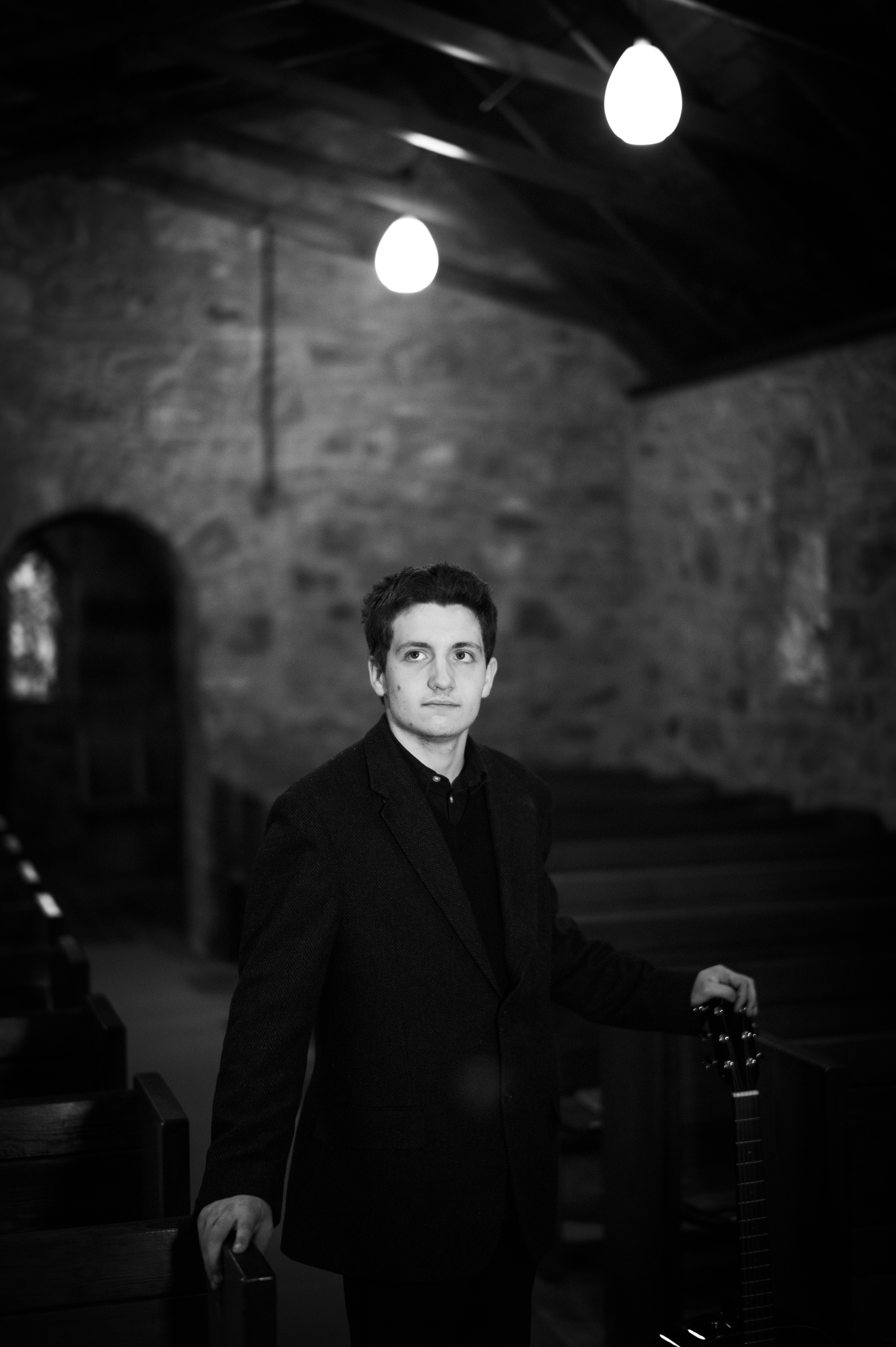 Sandy Fleming with Guitar. Photo:Kevin Swift